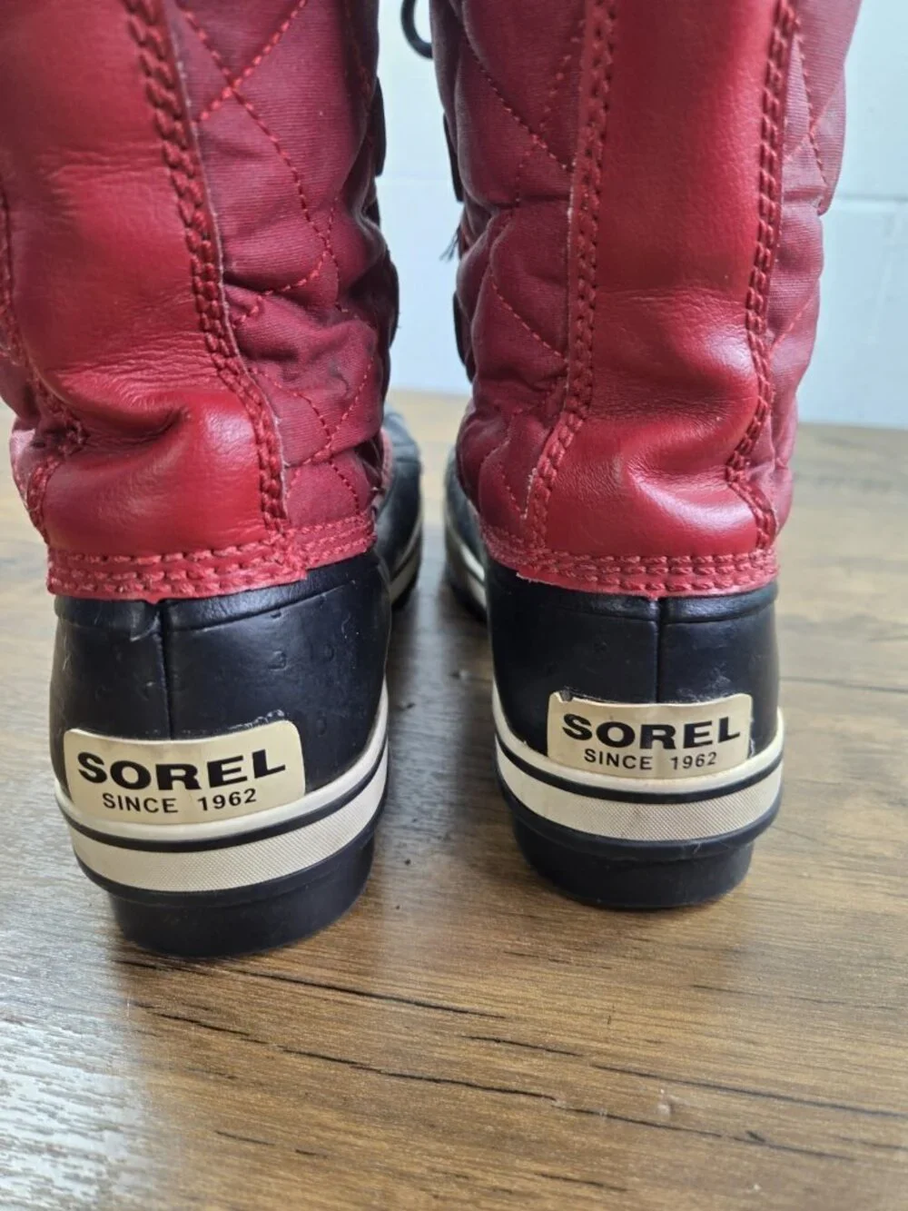 Sorel Joan of Arctic Red Quilted Faux Fur Waterproof Insulated Winter Snow Boots